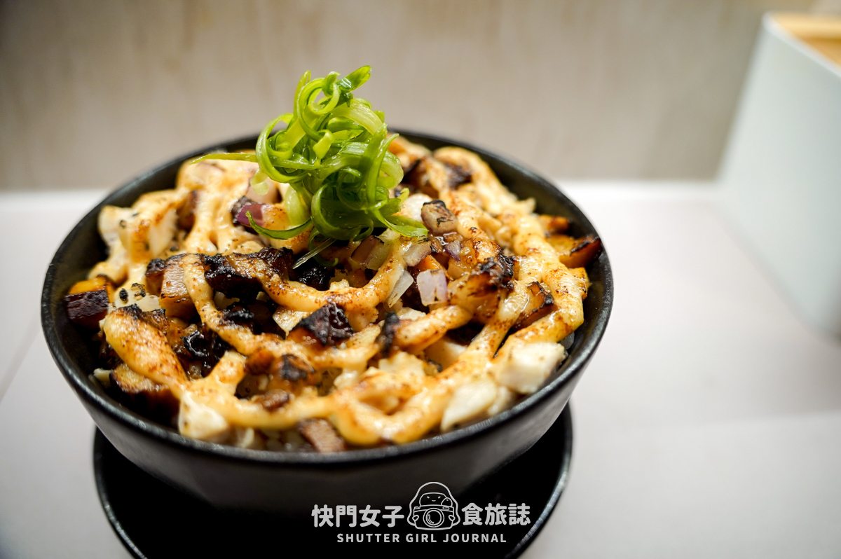【台北 中山區】茶悟拉麵 x 以茶入湯特色拉麵 x 春雪伯爵泡系雞白湯 x 燻岩焙茶雞白湯 - 第25張圖 【台北 中山區】茶悟拉麵 x 以茶入湯特色拉麵 x 春雪伯爵泡系雞白湯 x 燻岩焙茶雞白湯