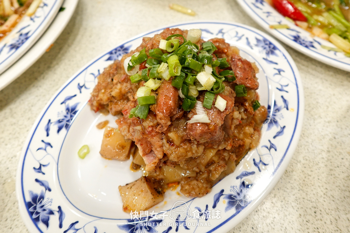 【台北 大安區】忠南飯館 x 便宜台菜 x 梅乾扣肉 x 鯉魚湯 - 第25張圖 【台北 大安區】忠南飯館 x 便宜台菜 x 梅乾扣肉 x 鯉魚湯