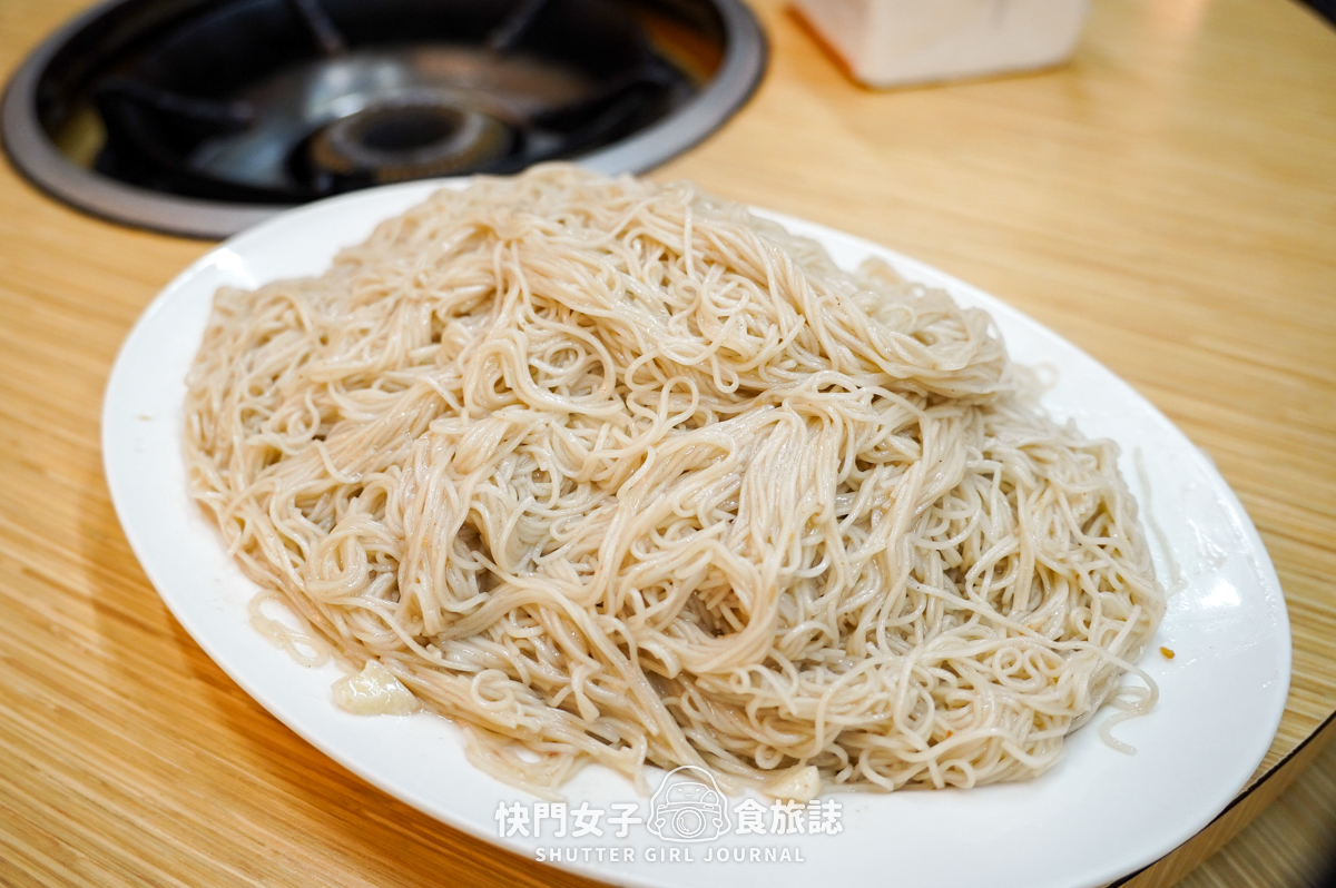 【彰化 溪湖鎮】阿秀羊肉爐 x 中藥羊肉湯頭 x 軟嫩羊三層肉 x 巨大羊龍骨 - 第27張圖 【彰化 溪湖鎮】阿秀羊肉爐 x 中藥羊肉湯頭 x 軟嫩羊三層肉 x 巨大羊龍骨