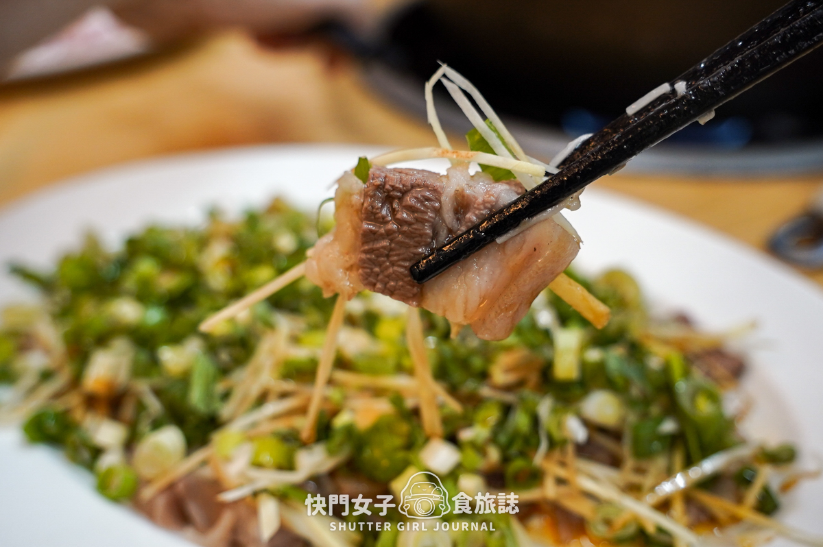 【彰化 溪湖鎮】阿秀羊肉爐 x 中藥羊肉湯頭 x 軟嫩羊三層肉 x 巨大羊龍骨 - 第33張圖 【彰化 溪湖鎮】阿秀羊肉爐 x 中藥羊肉湯頭 x 軟嫩羊三層肉 x 巨大羊龍骨