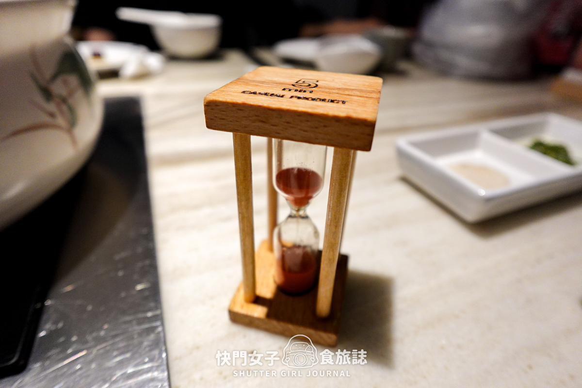 【台北大安區】如嬌花膠雞鍋物 x 沒有預定就吃不到的黃金花膠雞湯鍋 x 台北頂級雞湯 - 第34張圖 【台北大安區】如嬌花膠雞鍋物 x 沒有預定就吃不到的黃金花膠雞湯鍋 x 台北頂級雞湯