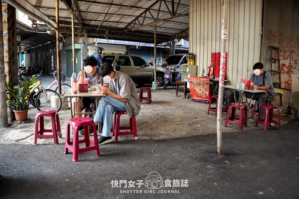 【台南 東區】阿公阿婆蛋餅 x 台南超大份蛋餅厚軟蛋餅 x 牽絲起司大蛋餅