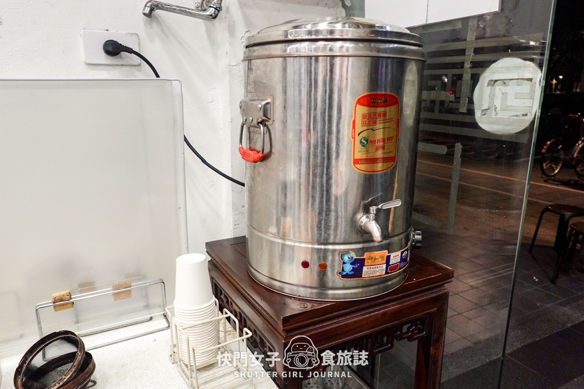 【台北 大安區】忠南飯館 x 便宜台菜 x 梅乾扣肉 x 鯉魚湯 - 第6張圖 【台北 大安區】忠南飯館 x 便宜台菜 x 梅乾扣肉 x 鯉魚湯