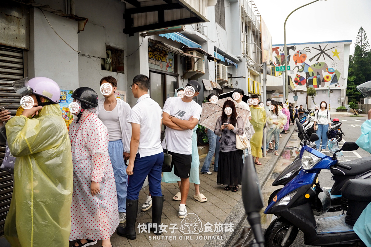 【澎湖 】遊局口蔥油餅 x 馬公熱門排隊美食 x 超酥脆小黃瓜起司蔥油餅 - 第6張圖 【澎湖 】遊局口蔥油餅 x 馬公熱門排隊美食 x 超酥脆小黃瓜起司蔥油餅