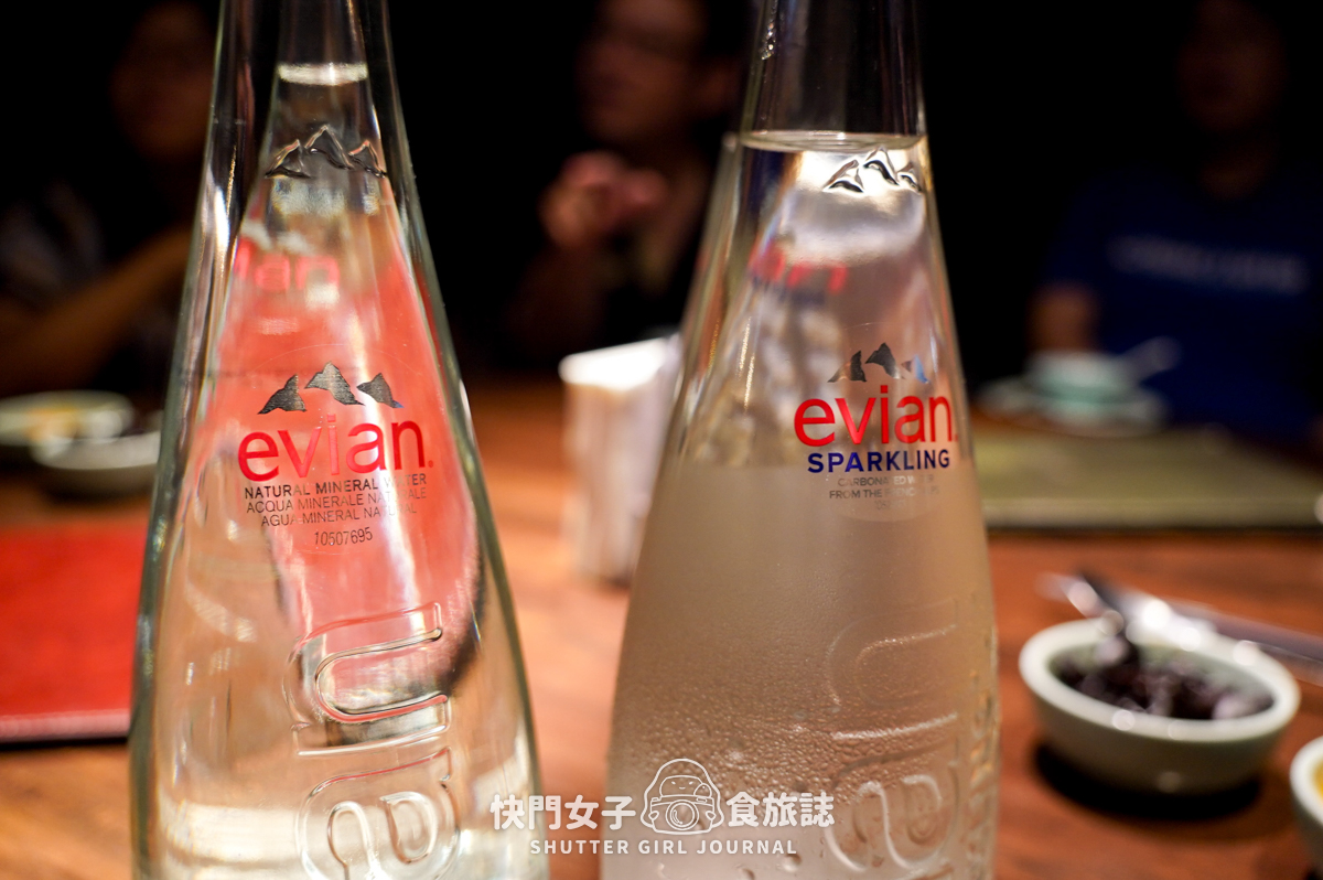 【台北 大安區】叁酒弍沏忠孝寓所 x 麵包裡有隻雞 x 超軟嫩羊腩排 x 米其林入選餐廳