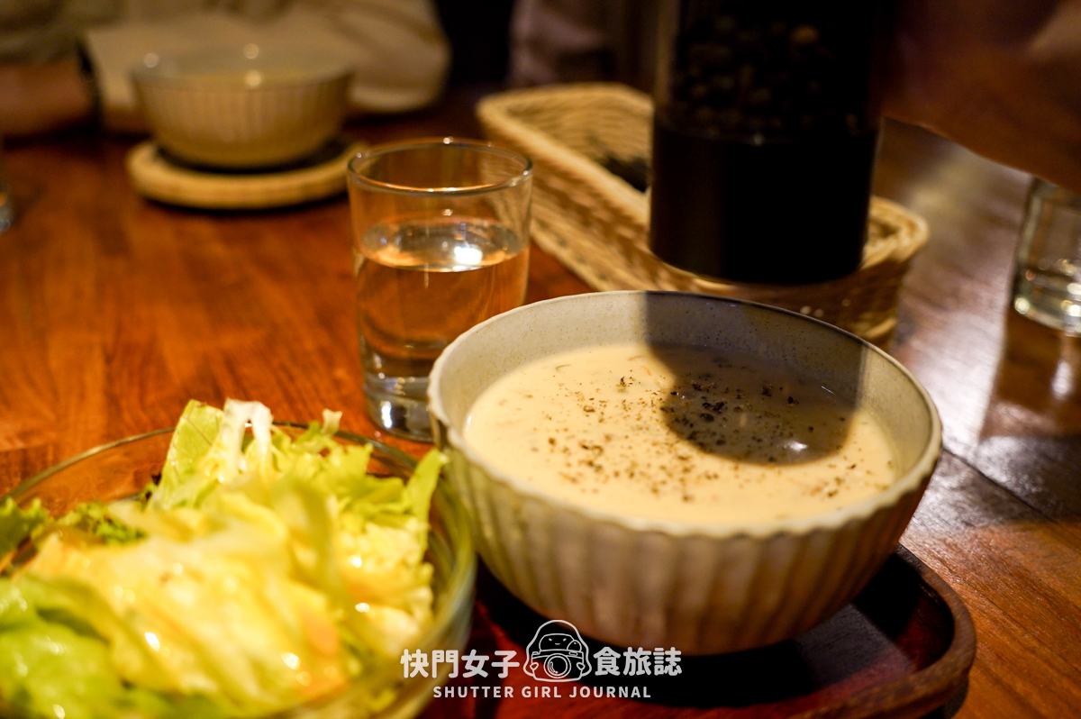 【台北 大安區】旅人咖啡 x 炭烤沙朗班奈迪蛋 x 法式綜合水果捲