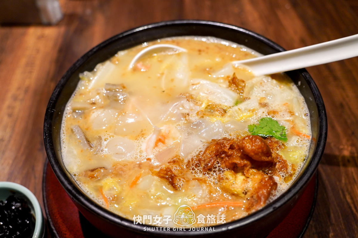 【台北 大安區】叁酒弍沏忠孝寓所 x 麵包裡有隻雞 x 超軟嫩羊腩排 x 米其林入選餐廳