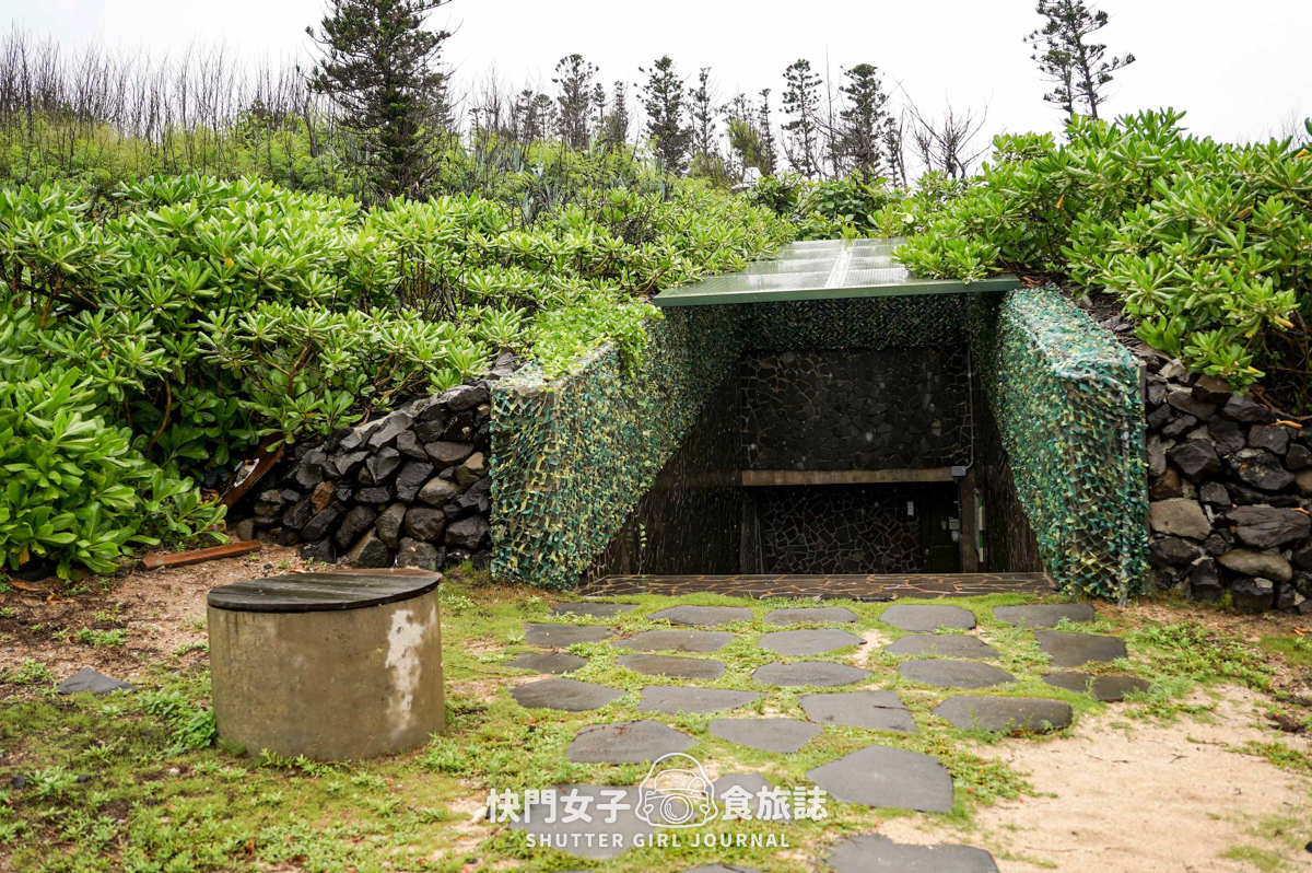 【澎湖 湖西鄉】龍門閉鎖陣地 x 參觀地底坑道 x 體驗機關槍 x 走訪摸黑炮彈坑道