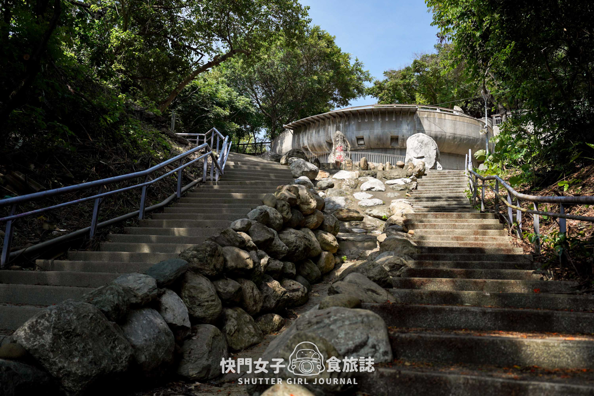 【彰化 彰化市】八卦山大佛風景區 x 22公尺巨大釋迦牟尼佛 x 灰面鵟鷹主題館 - 第11張圖 【彰化 彰化市】八卦山大佛風景區 x 22公尺巨大釋迦牟尼佛 x 灰面鵟鷹主題館