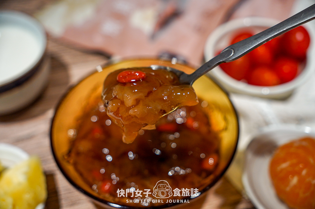 【燉銀耳羹】咱倆 Ourlulu燉銀耳羹開箱 x 低熱量濃郁銀耳 x 退冰即可食用超方便