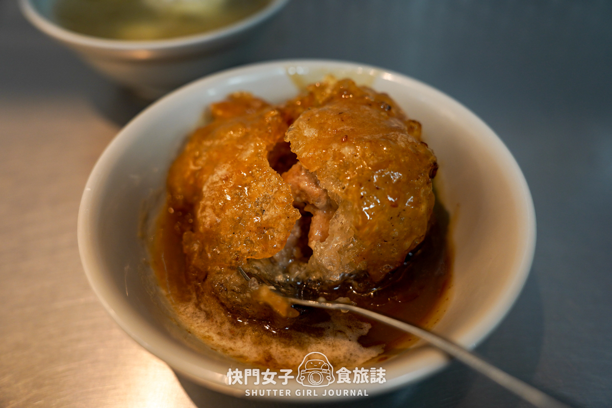 【彰化 彰化市】阿三肉圓 x 酥脆外皮炸肉圓 x 特色綿密龍骨髓湯 - 第17張圖 【彰化 彰化市】阿三肉圓 x 酥脆外皮炸肉圓 x 特色綿密龍骨髓湯