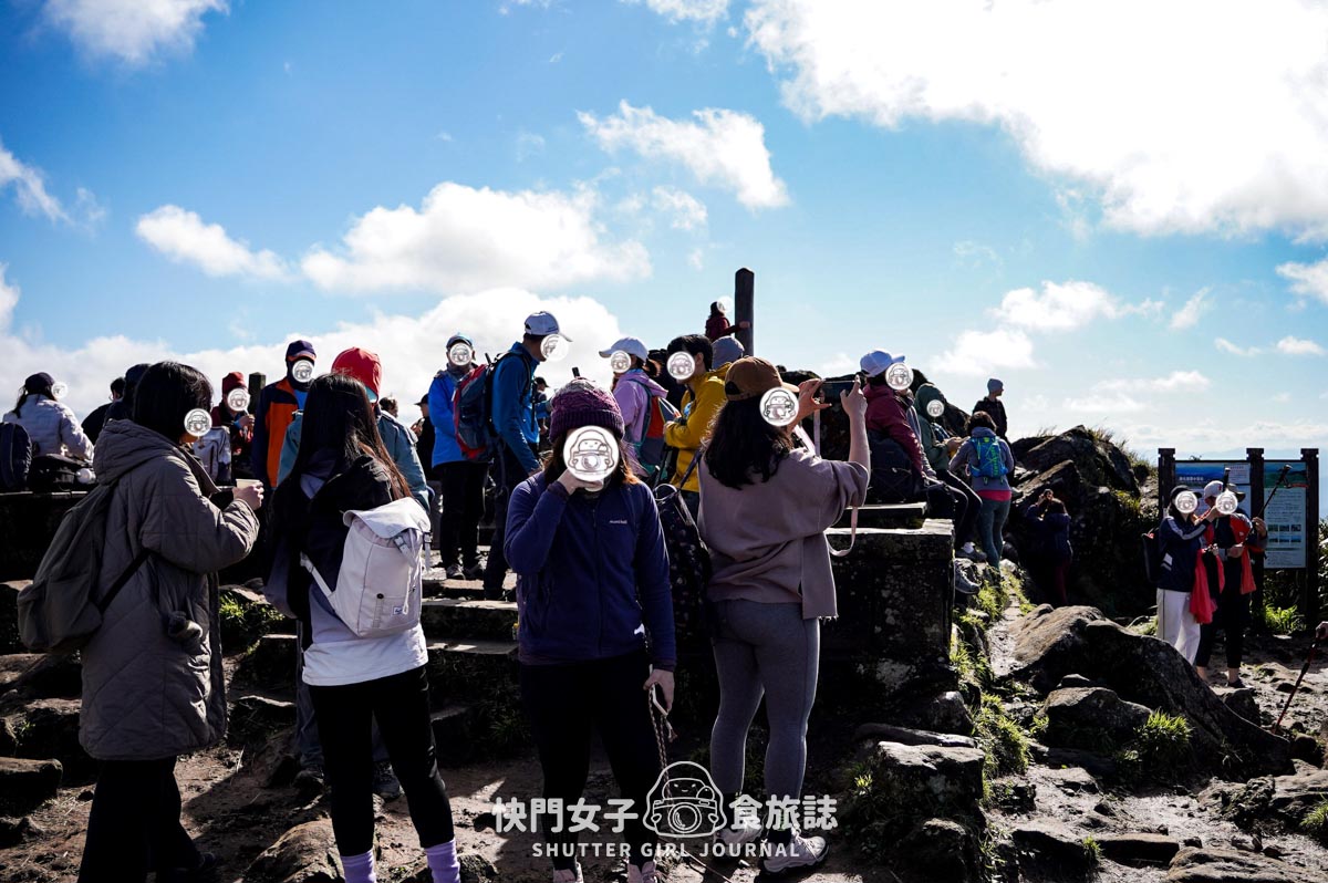 【台北大縱走第三段】台北最高峰七星山 x 橫跨擎天崗大草原 x 地形多變風景優美 - 第16張圖 【台北大縱走第三段】台北最高峰七星山 x 橫跨擎天崗大草原 x 地形多變風景優美