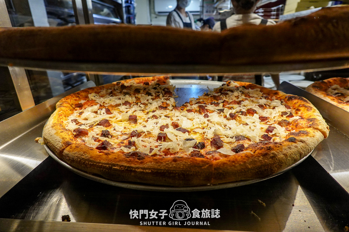 【台北 大安區】The Slice Shop pizza x 通化夜市站著吃的pizza x 解鎖全品項披薩 - 第7張圖 【台北 大安區】The Slice Shop pizza x 通化夜市站著吃的pizza x 解鎖全品項披薩