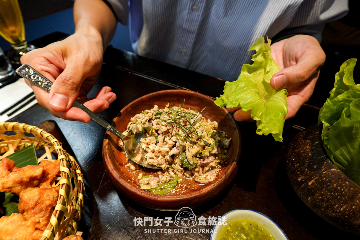 【高雄 苓雅區】泰元THAIYUAN x 米其林必比登推薦 x 綠咖哩雞 x 雞排炒河粉