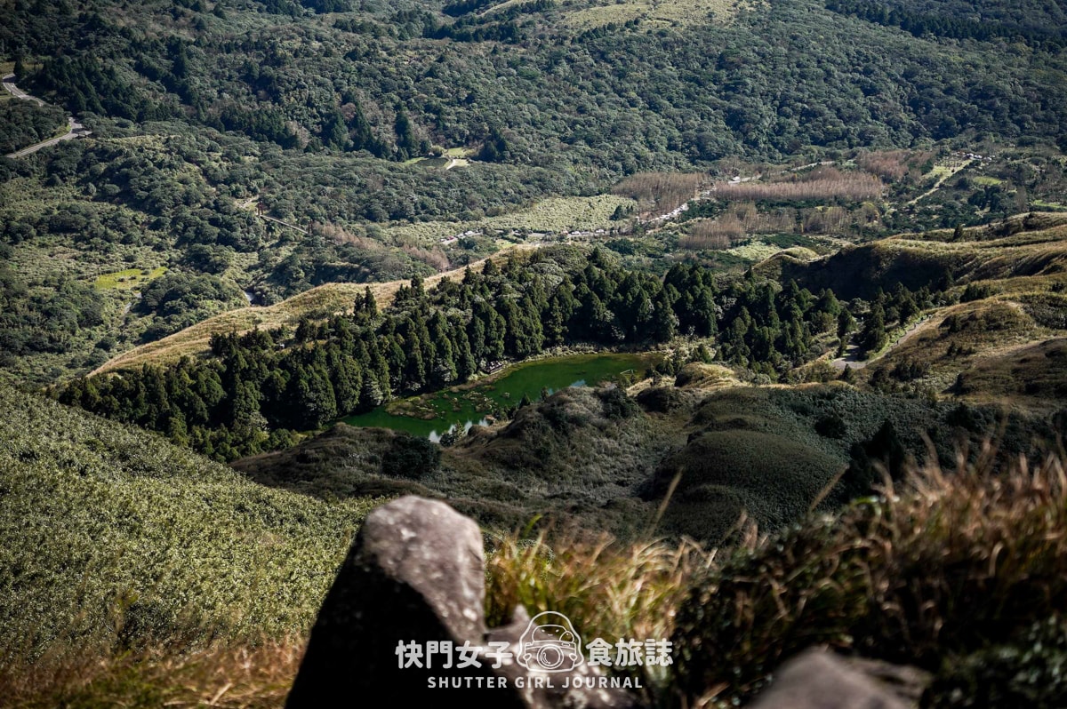 【台北大縱走第三段】台北最高峰七星山 x 橫跨擎天崗大草原 x 地形多變風景優美 - 第23張圖 【台北大縱走第三段】台北最高峰七星山 x 橫跨擎天崗大草原 x 地形多變風景優美