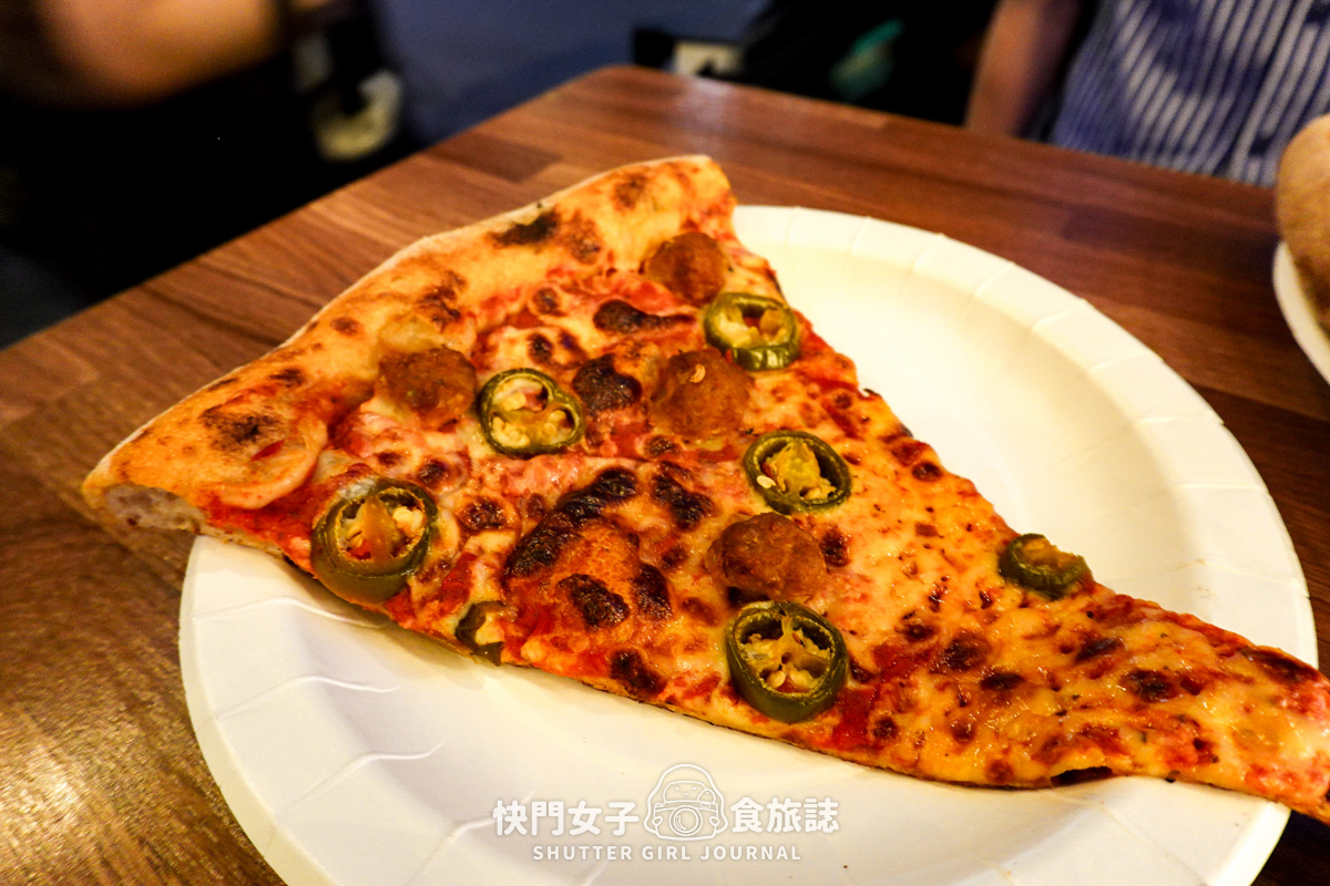 【台北 大安區】The Slice Shop pizza x 通化夜市站著吃的pizza x 解鎖全品項披薩 - 第17張圖 【台北 大安區】The Slice Shop pizza x 通化夜市站著吃的pizza x 解鎖全品項披薩