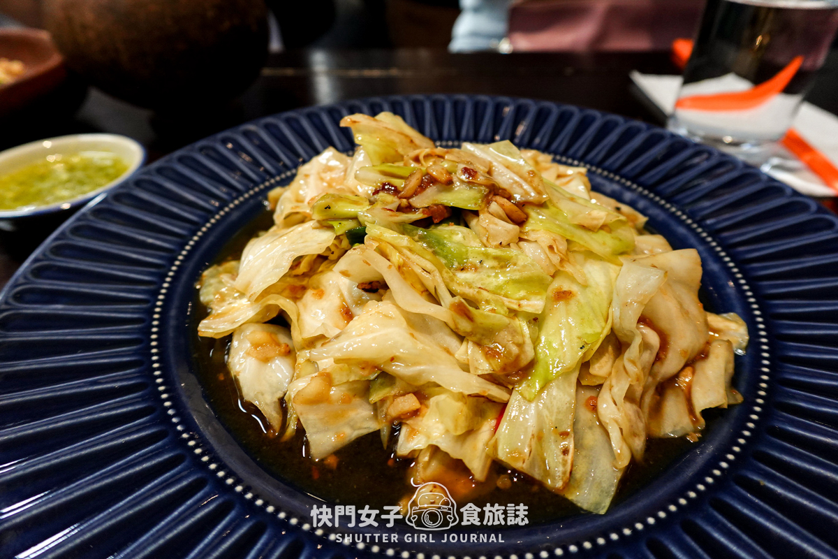【高雄 苓雅區】泰元THAIYUAN x 米其林必比登推薦 x 綠咖哩雞 x 雞排炒河粉