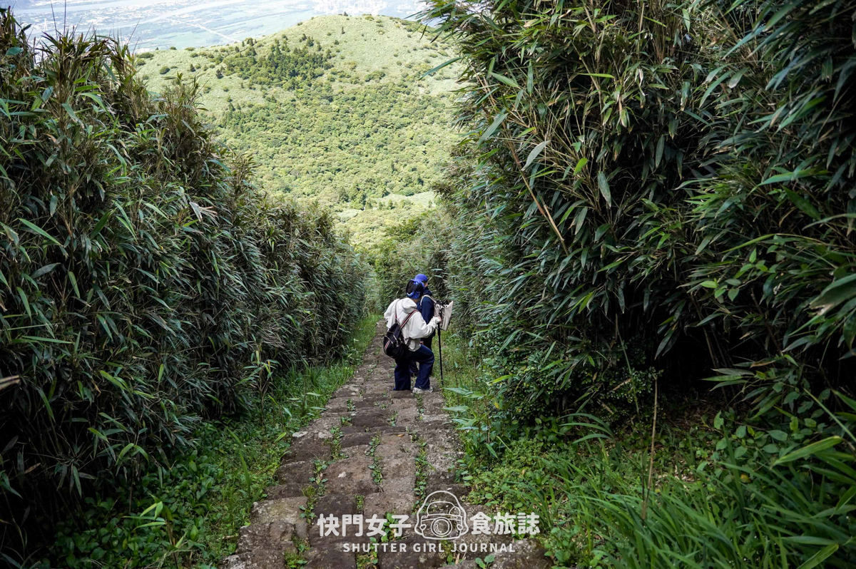 【台北大縱走第二段】挑戰拉繩攀爬大屯山連峰步道 x 欣賞竹子湖繡球花海