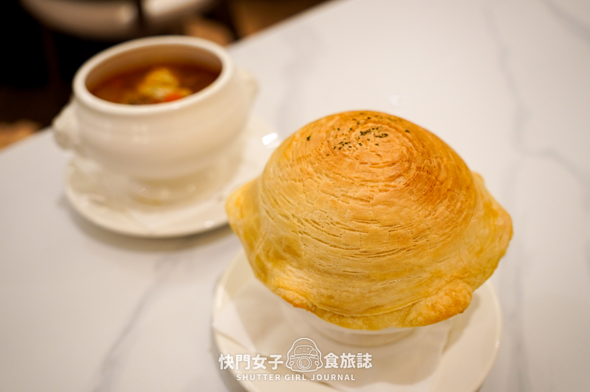 【新北 新莊區】話牛牛排 x 千元以內鐵板牛小排 x 新莊平價精緻牛排館 - 第35張圖 【新北 新莊區】話牛牛排 x 千元以內鐵板牛小排 x 新莊平價精緻牛排館
