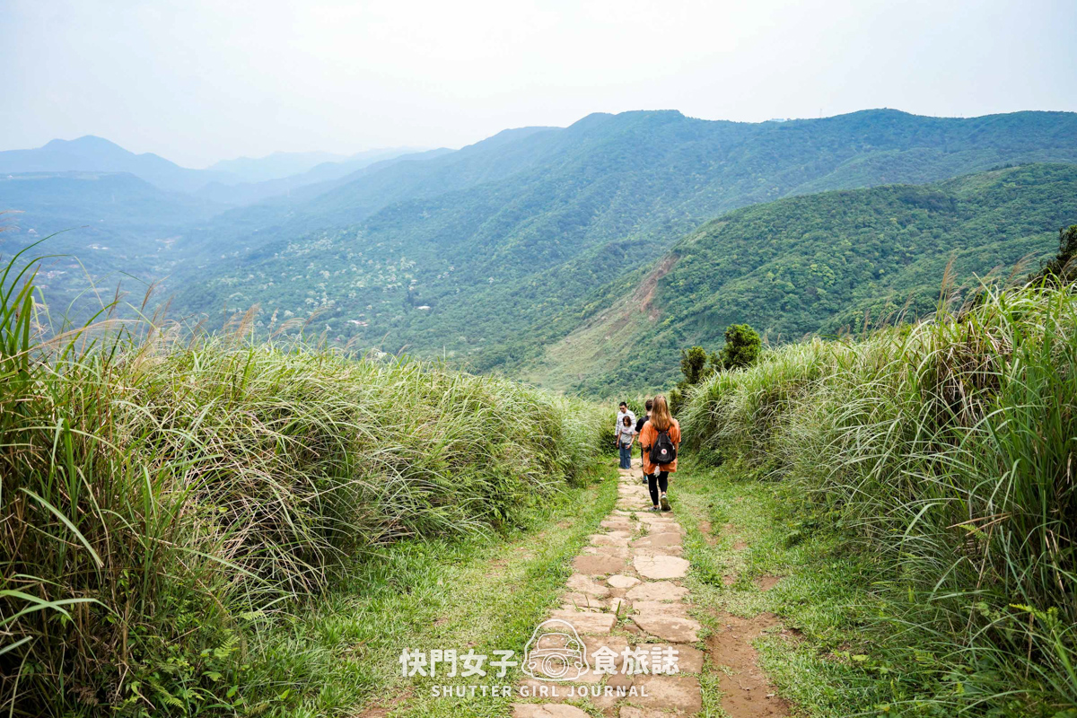 【台北大縱走第三段】台北最高峰七星山 x 橫跨擎天崗大草原 x 地形多變風景優美 - 第55張圖 【台北大縱走第三段】台北最高峰七星山 x 橫跨擎天崗大草原 x 地形多變風景優美