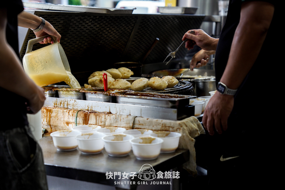 【彰化 彰化市】阿三肉圓 x 酥脆外皮炸肉圓 x 特色綿密龍骨髓湯 - 第6張圖 【彰化 彰化市】阿三肉圓 x 酥脆外皮炸肉圓 x 特色綿密龍骨髓湯