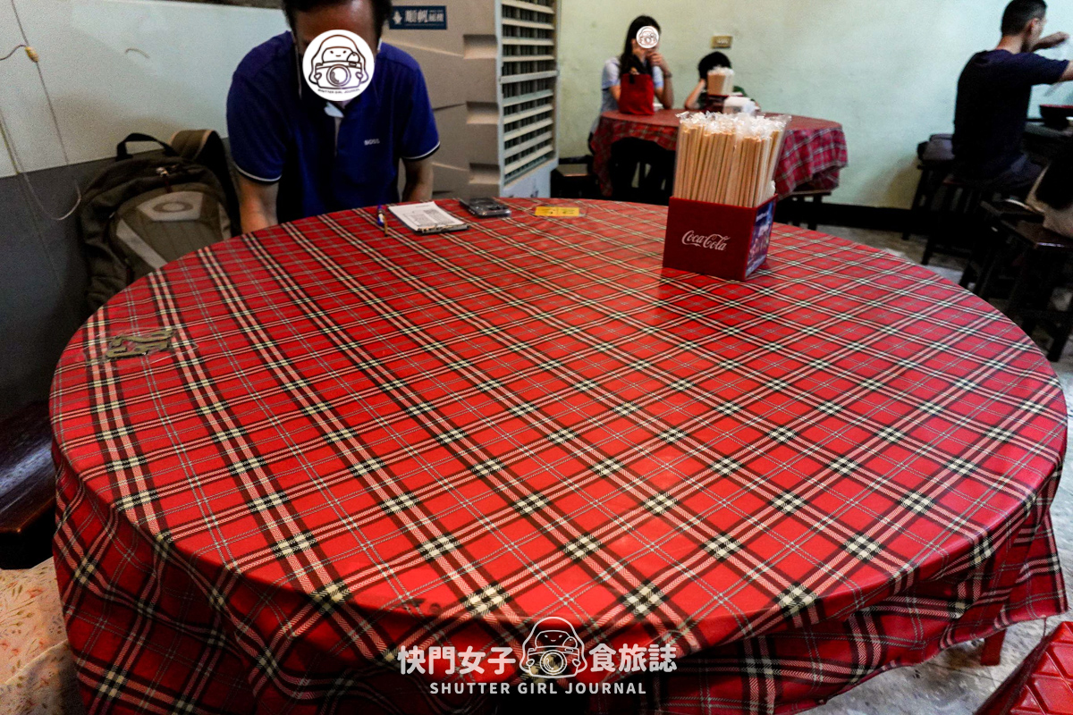 【台北 南港區】北大荒水餃店 x 南港人氣超大水餃 x 被滷味耽誤的餃子店? - 第13張圖 【台北 南港區】北大荒水餃店 x 南港人氣超大水餃 x 被滷味耽誤的餃子店?