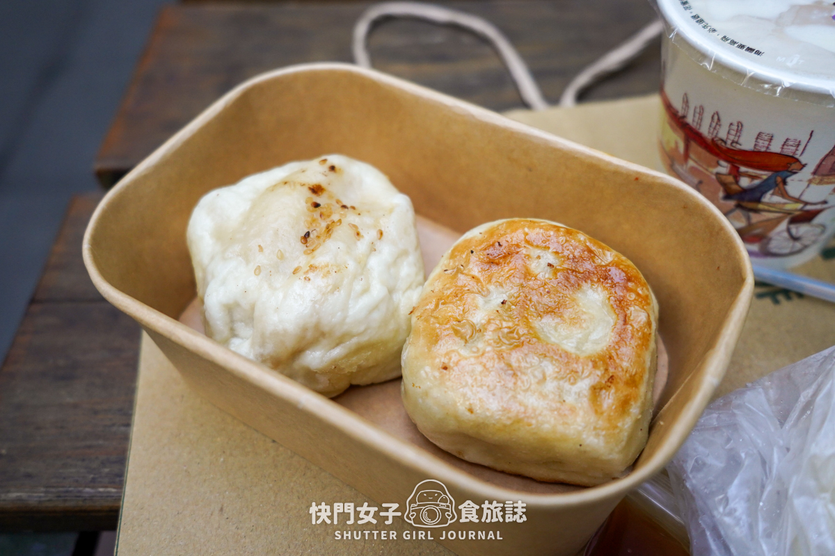 【台北 南港區】傳說水煎包 x 餡料超滿的人氣辣子雞丁煎包 x 鮮肉煎包 x 只販售早上的梅干扣肉包 - 第14張圖 【台北 南港區】傳說水煎包 x 餡料超滿的人氣辣子雞丁煎包 x 鮮肉煎包 x 只販售早上的梅干扣肉包