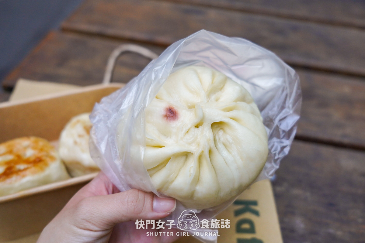 【台北 南港區】傳說水煎包 x 餡料超滿的人氣辣子雞丁煎包 x 鮮肉煎包 x 只販售早上的梅干扣肉包 - 第16張圖 【台北 南港區】傳說水煎包 x 餡料超滿的人氣辣子雞丁煎包 x 鮮肉煎包 x 只販售早上的梅干扣肉包