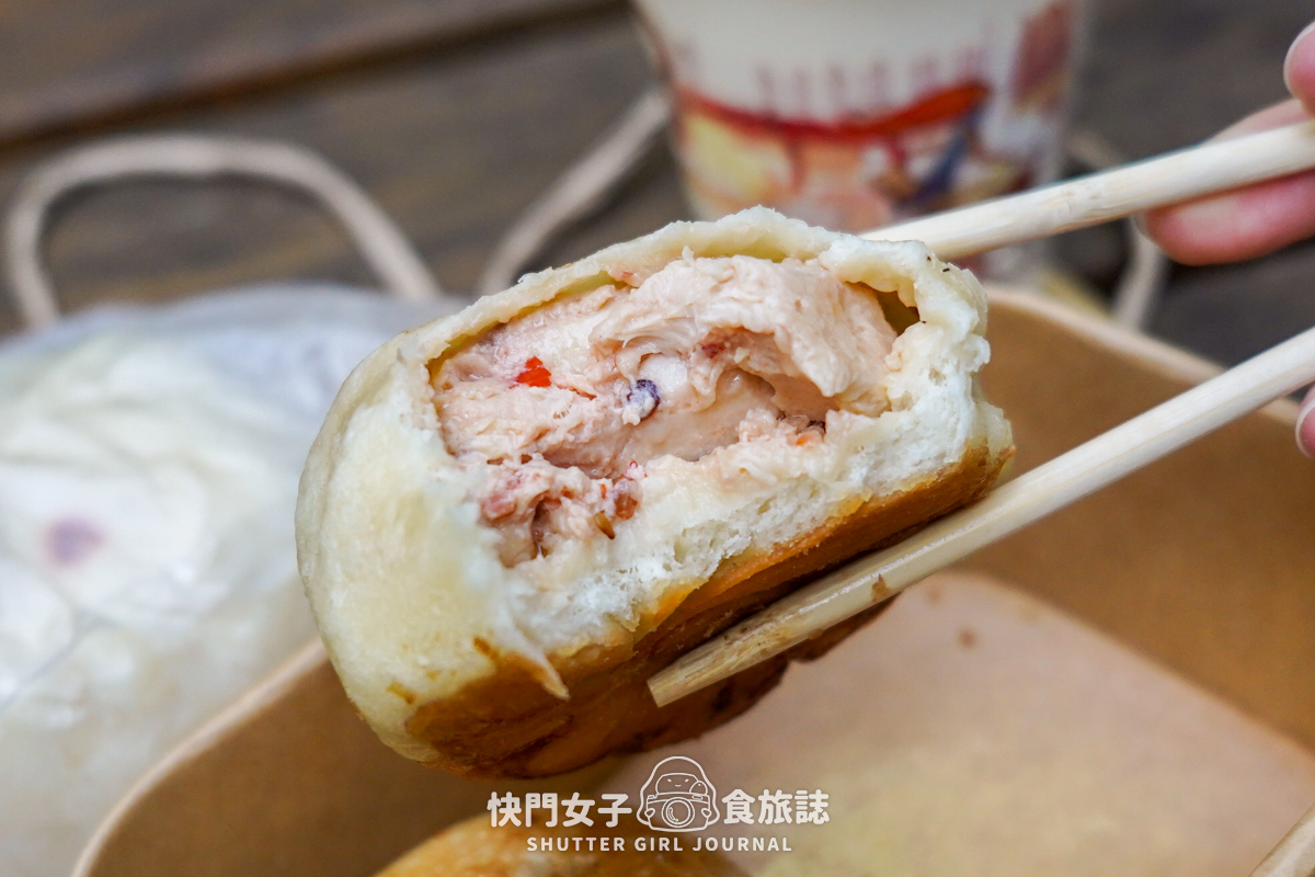 【台北 南港區】傳說水煎包 x 餡料超滿的人氣辣子雞丁煎包 x 鮮肉煎包 x 只販售早上的梅干扣肉包 - 第20張圖 【台北 南港區】傳說水煎包 x 餡料超滿的人氣辣子雞丁煎包 x 鮮肉煎包 x 只販售早上的梅干扣肉包