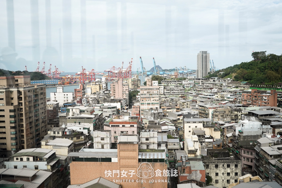 【基隆 中正區】信二防空洞 x 探訪深度22公尺防空洞 x 欣賞基隆風景 - 第21張圖 【基隆 中正區】信二防空洞 x 探訪深度22公尺防空洞 x 欣賞基隆風景