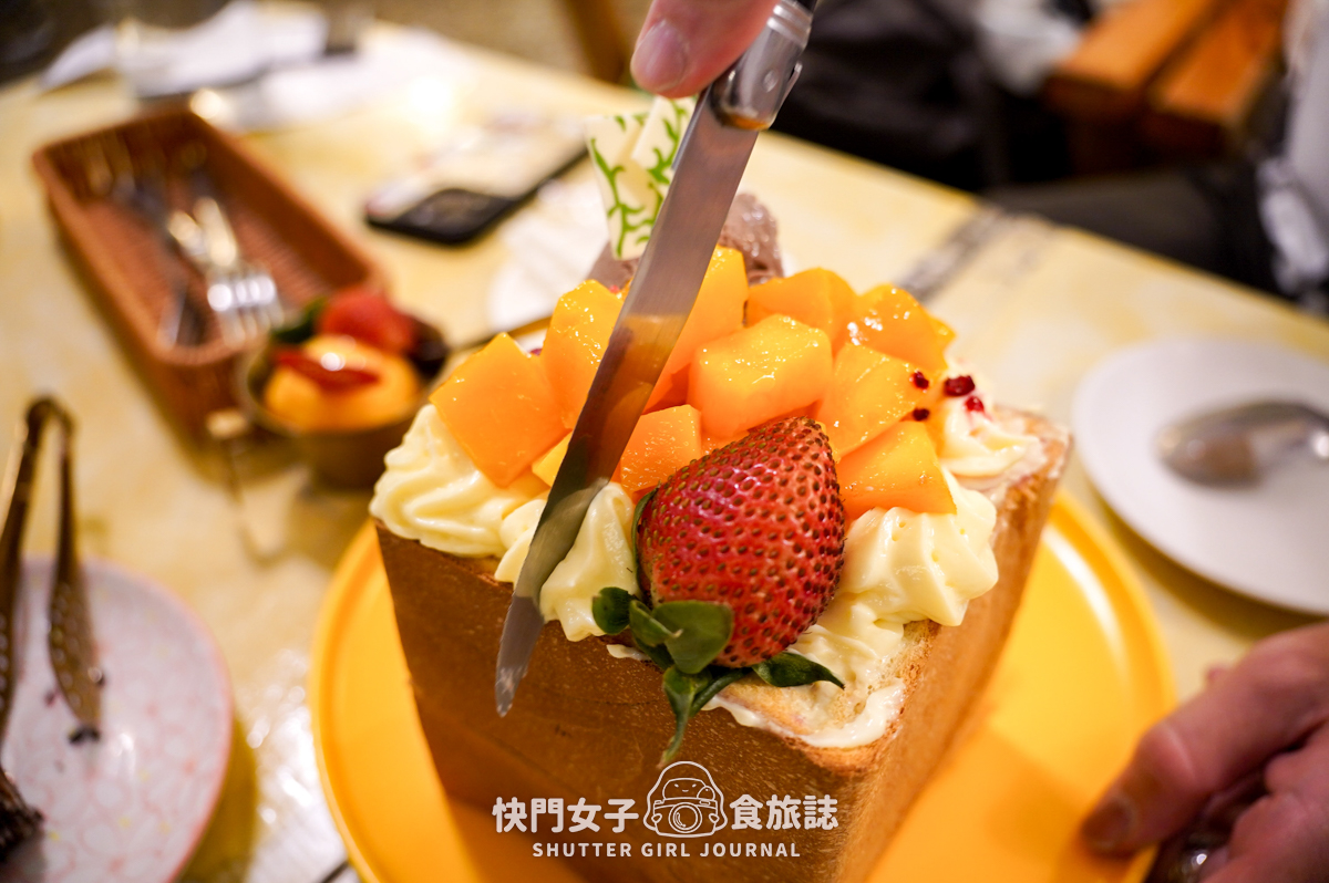 【台北 中山區】R9 Cafe 百花台 x 經典蜜糖吐司 x 中山站聊天聚會好選擇 - 第22張圖 【台北 中山區】R9 Cafe 百花台 x 經典蜜糖吐司 x 中山站聊天聚會好選擇