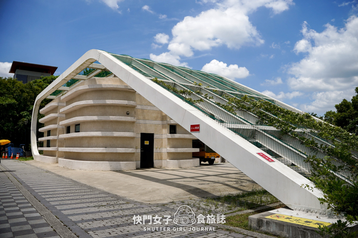 【桃園 桃園區】桃園大樹林滯洪池 x 一窺平常看不到的神秘地下宮殿 - 第5張圖 【桃園 桃園區】桃園大樹林滯洪池 x 一窺平常看不到的神秘地下宮殿