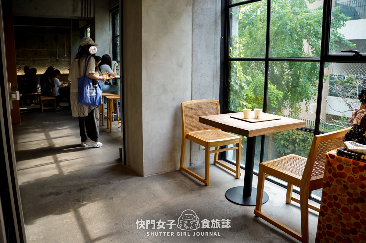 【台南 中西區】南埕衖事 x 日本建築師藤本壯介打造樓梯錯位大樓 - 第52張圖 【台南 中西區】南埕衖事 x 日本建築師藤本壯介打造樓梯錯位大樓