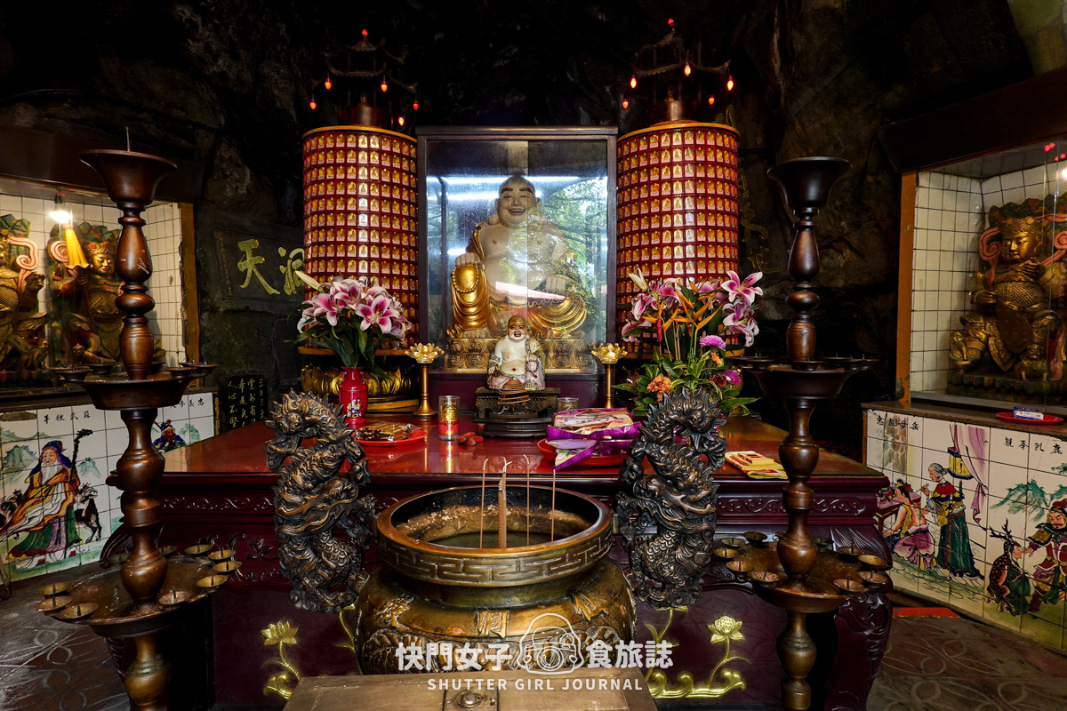 【基隆 中山區】基隆八景仙洞巖 x 天然海蝕洞穴 x 探訪佛手洞巨佛之手 - 第8張圖 【基隆 中山區】基隆八景仙洞巖 x 天然海蝕洞穴 x 探訪佛手洞巨佛之手